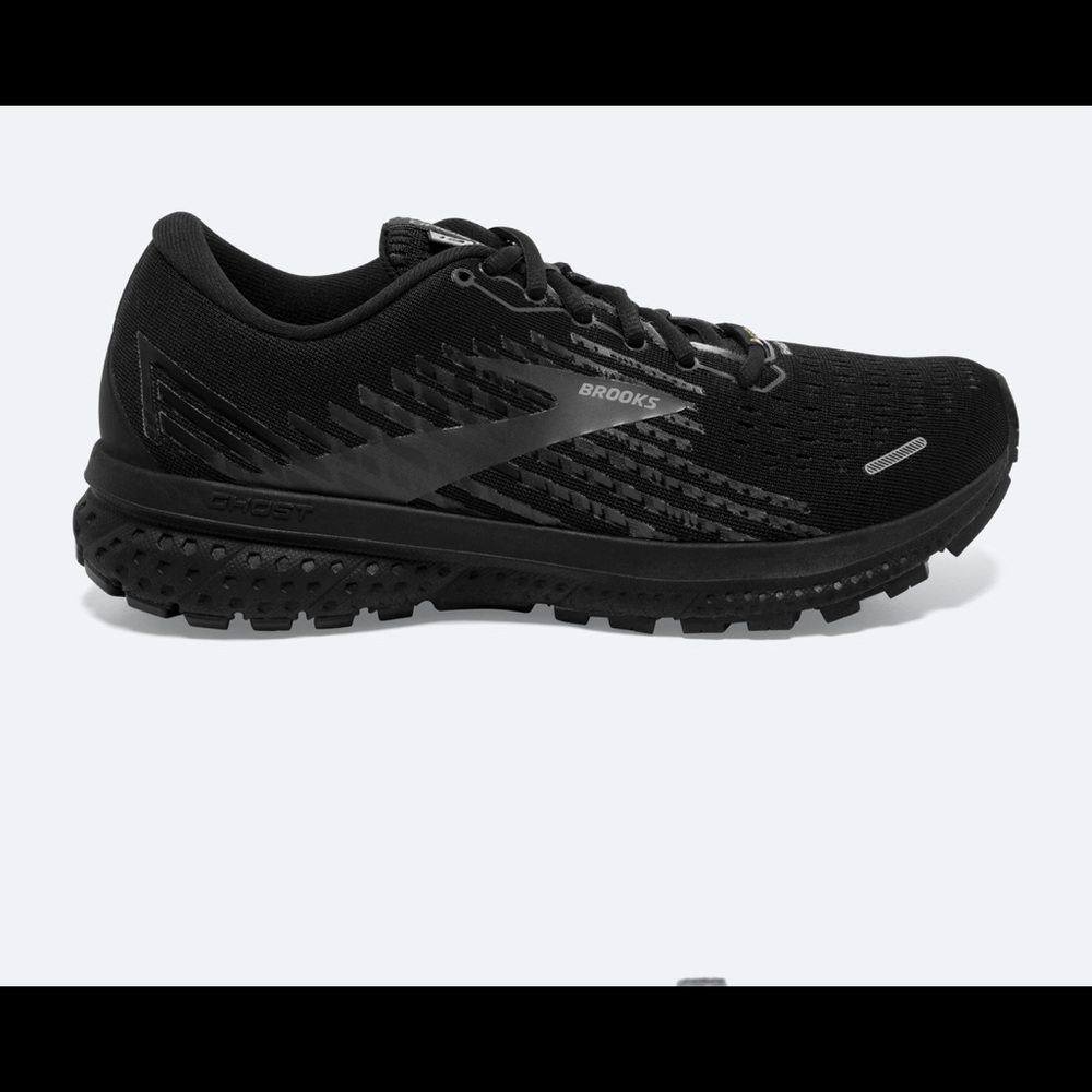 NWOT Ghost 13 Road Running Shoes